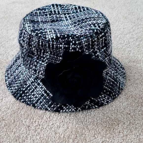 Hat - Picture 2 of 2